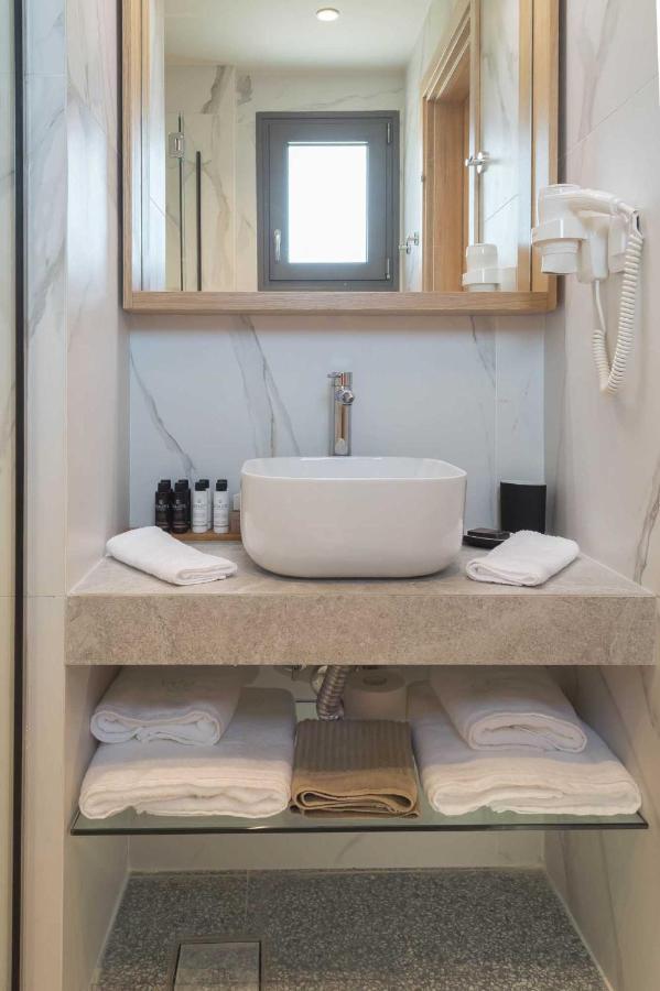 Eco Green Residences & Suites Торони Екстериор снимка