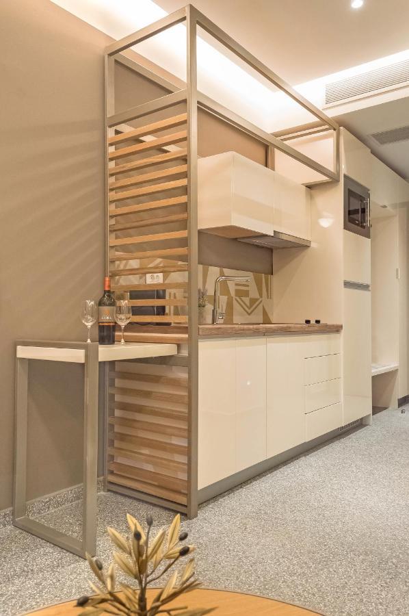Eco Green Residences & Suites Торони Екстериор снимка